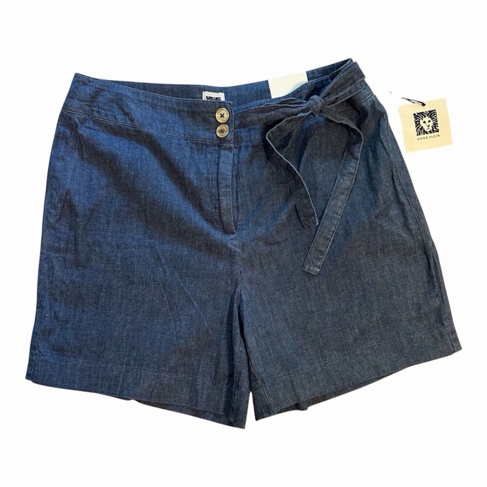 NWT Anne Klein Chambray Blue High Rise Shorts Size 4 NWT